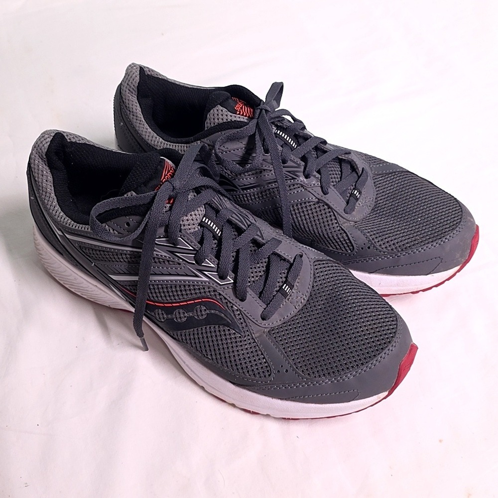 Saucony Cohesion 14 Running Shoes Mens 11 Grey Black Red S20628-2 Mesh Sneaker